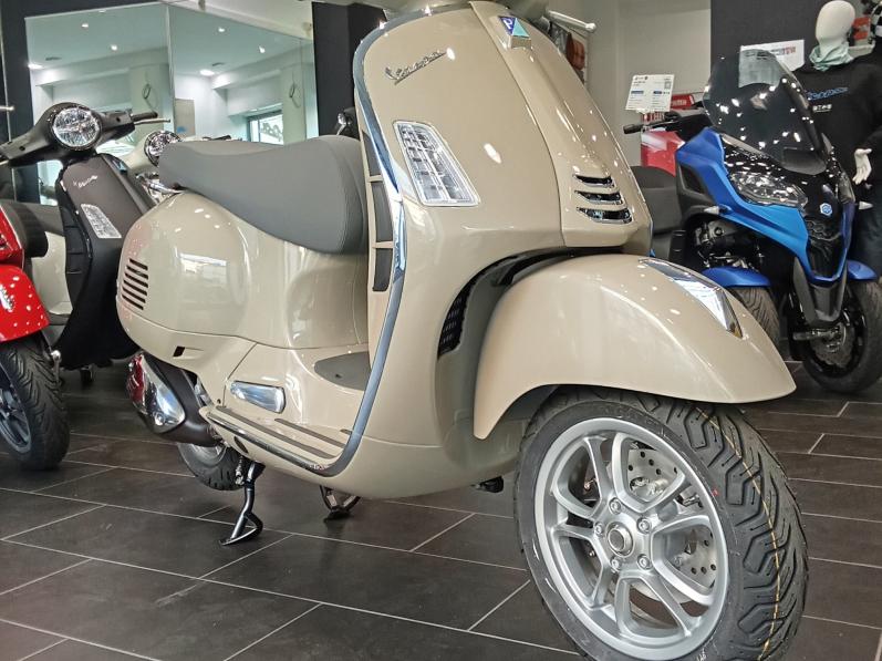 PIAGGIO GTS 310 HPE